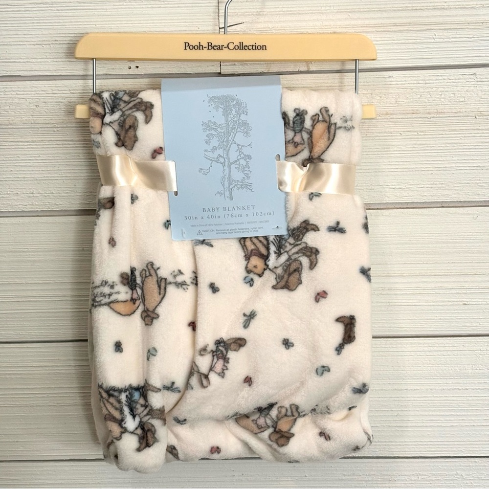 NWT Pooh-Bear-Collection BABY BLANKET SOFT 30in x 40in Winnie The Pooh Piglet